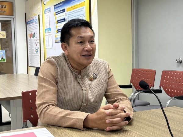 ประชุมศูนย์ศึกษาและพัฒนาชุมชนเตรียมความพร้อมการ Kick off การขับเคลื่อนการดำเนินงานแผนพัฒนาชุมชนเชิงพื้นที่